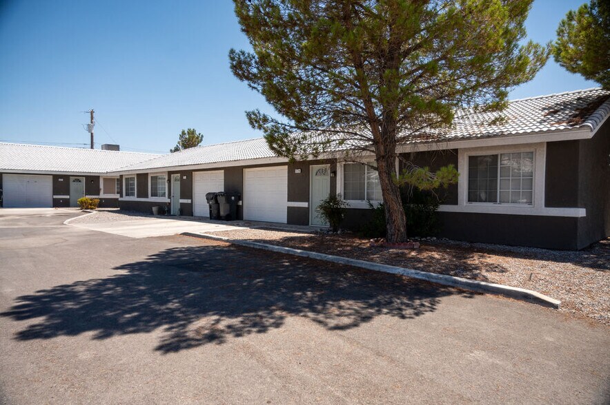 More Photos Of 1171 Sixshooter Ave, Pahrump Apartments For Sale