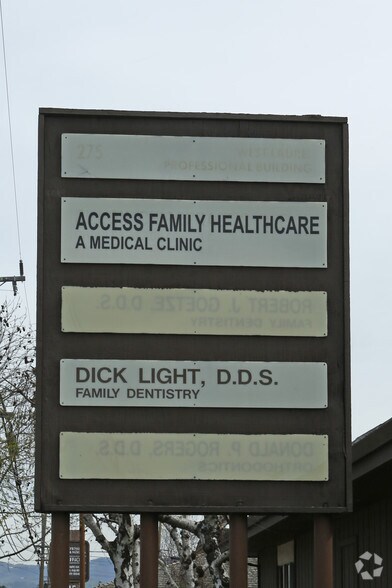 More Photos Of 275 W Laurel Dr, Salinas Office For Lease