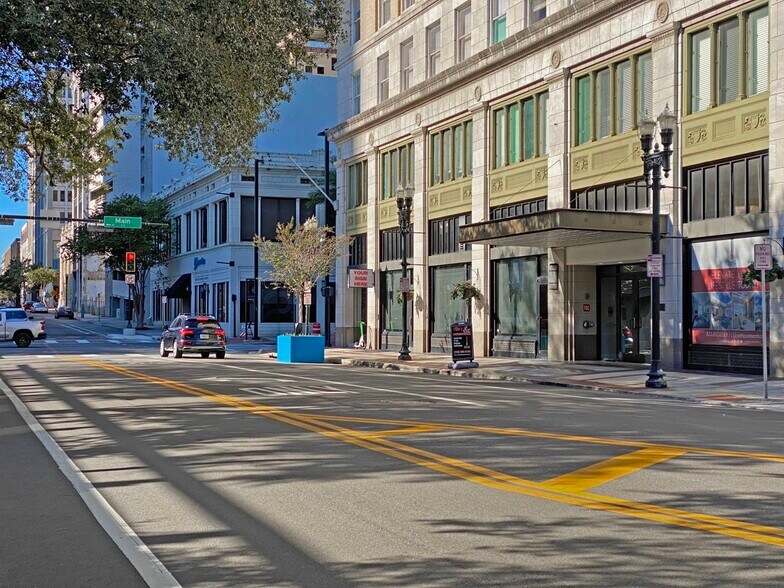 More Photos Of 11 E Forsyth St, Jacksonville Apartments For Lease