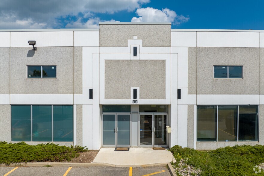 More Photos Of 35 Nixon Rd, Caledon Warehouse For Sale