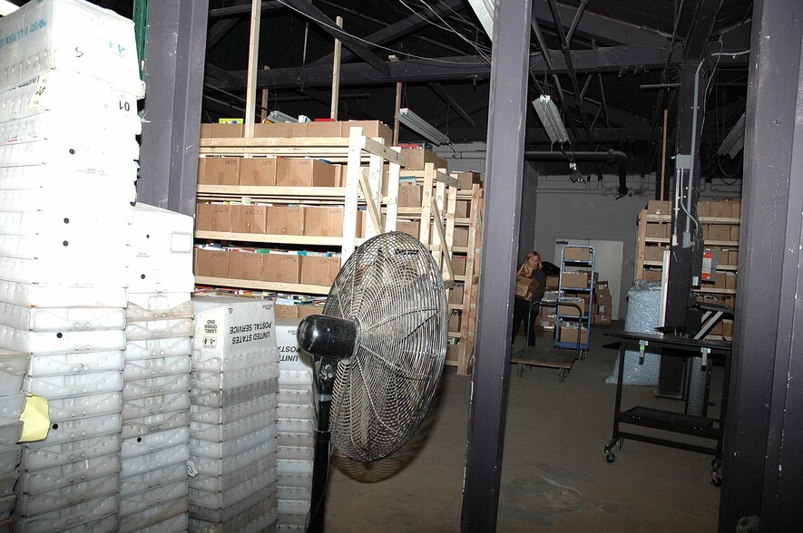 More Photos Of 10-30 Pearl St, Long Branch Warehouse For Lease