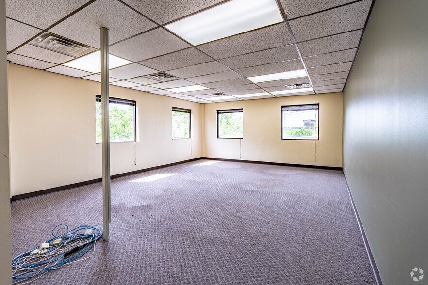 More Photos Of 4205-4219 Hillsboro Pike, Nashville Medical For Lease