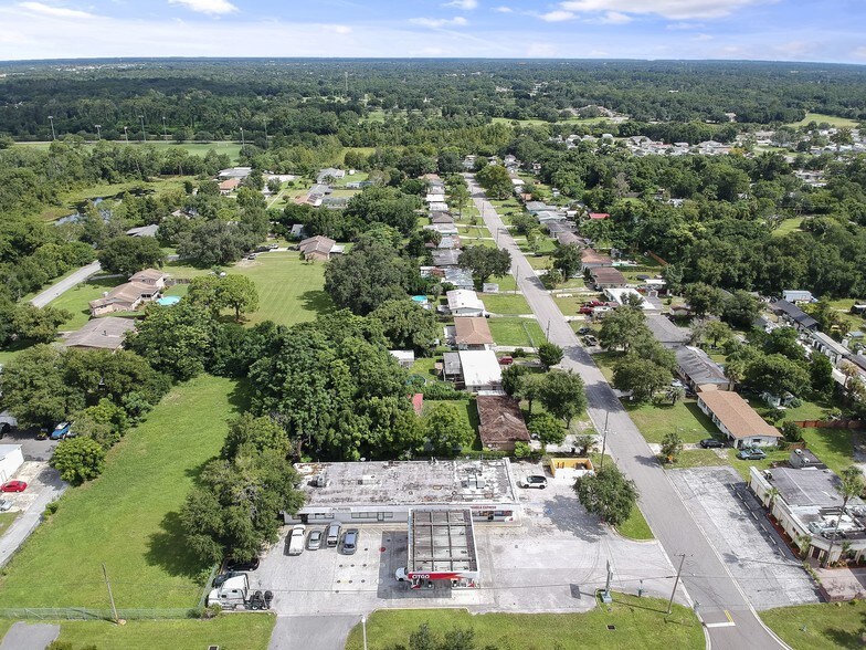 More Photos Of 8431-8433 E Colonial Dr, Orlando Service Station For Lease