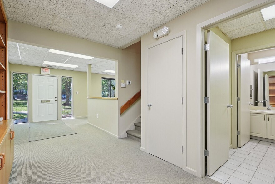 More Photos Of 176 Tamarack Cir, Skillman Office For Sale