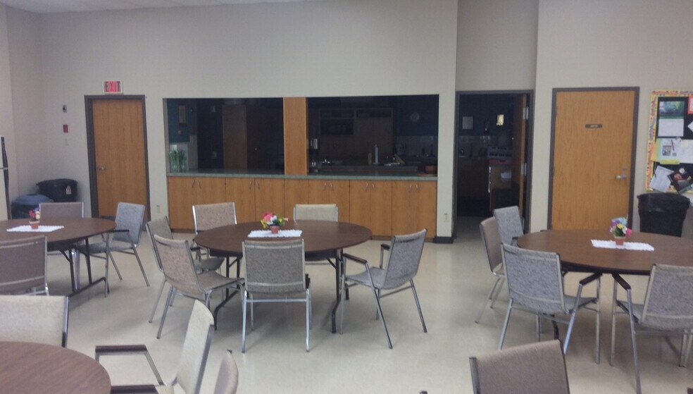 More Photos Of 738 2nd St, Estevan Religious Facility For Sale