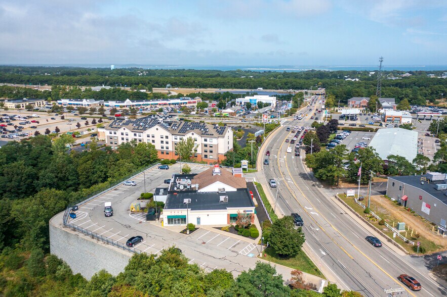 More Photos Of 47-53 Long Pond Rd, Plymouth Restaurant For Lease