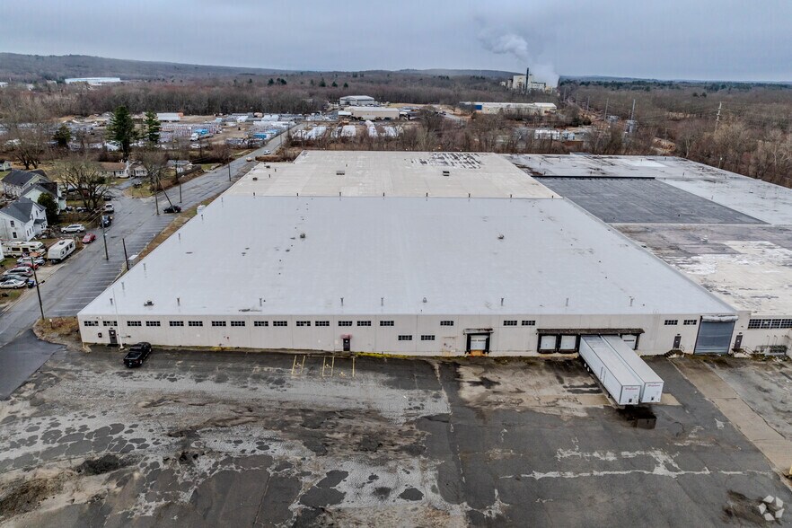 More Photos Of 70 Community Ave, Plainfield Industrial For Sale