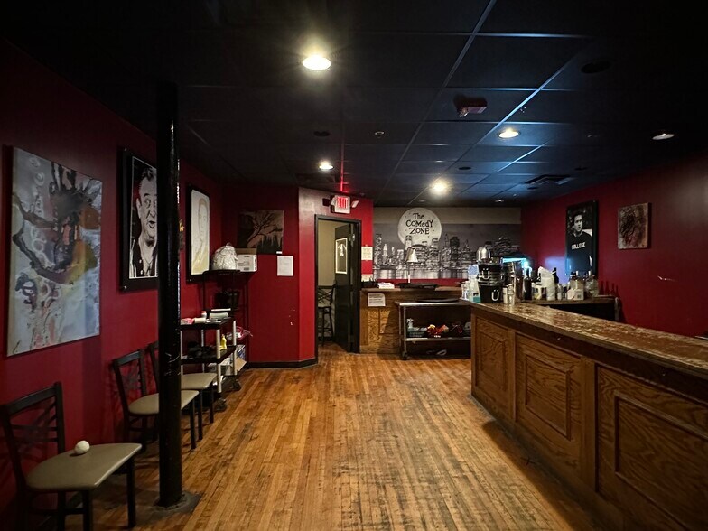 More Photos Of 221 N Main St, Greenville Restaurant For Lease