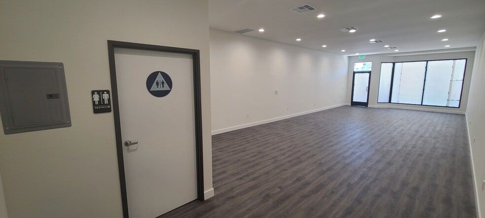 More Photos Of 2300 Artesia Blvd, Redondo Beach Storefront Retail Residential For Sale