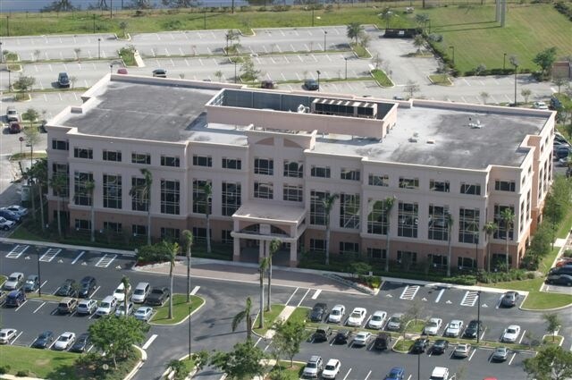 More Photos Of 1560 Sawgrass Corporate Pkwy, Sunrise Office For Lease