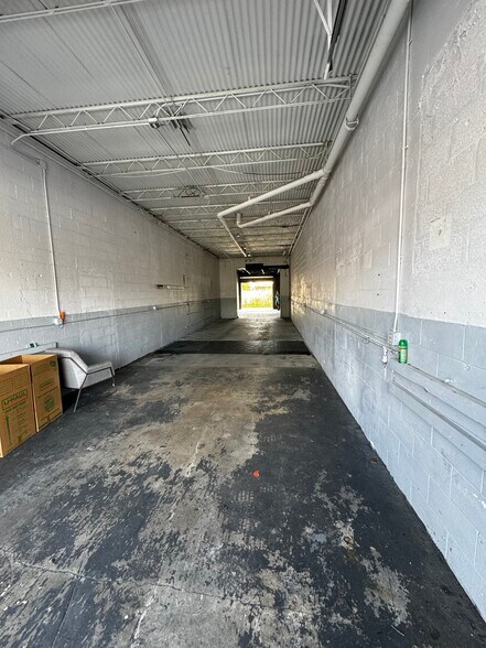 More Photos Of 1800-1812 SW 7th Ave, Pompano Beach Warehouse For Sale