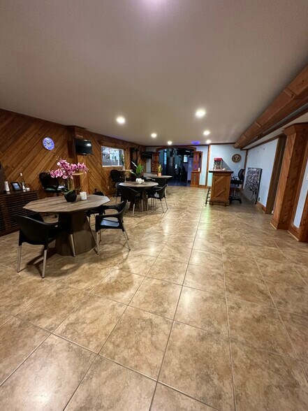 More Photos Of 776 Reynoldsburg-new Albany Rd, Blacklick Light Distribution For Lease