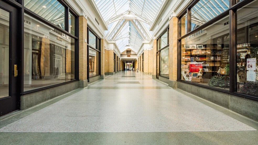 More Photos Of 33 N 3rd St, Newark Apartments For Lease