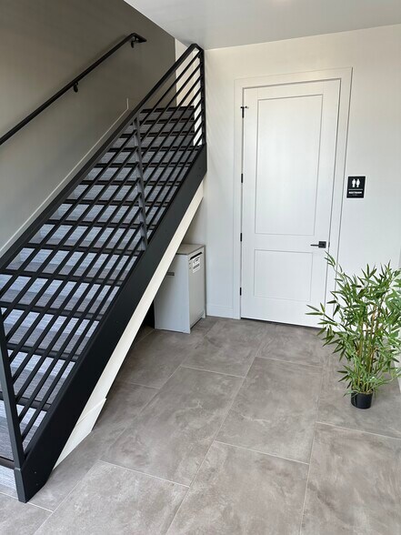 More Photos Of 140 S Main St, Lindon Medical For Lease