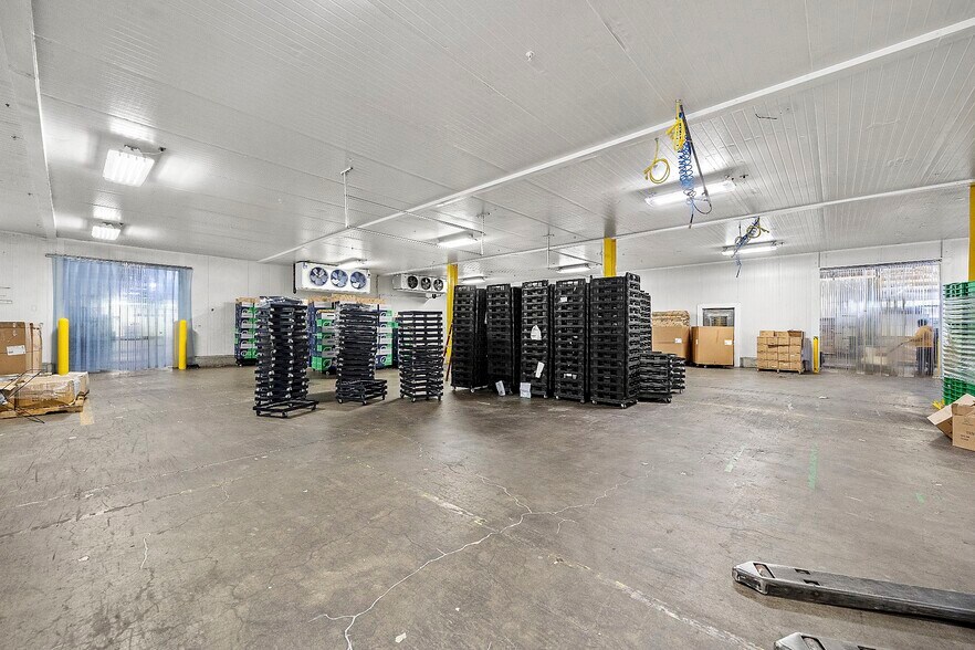 More Photos Of 333 N Euclid Way, Anaheim Food Processing For Lease