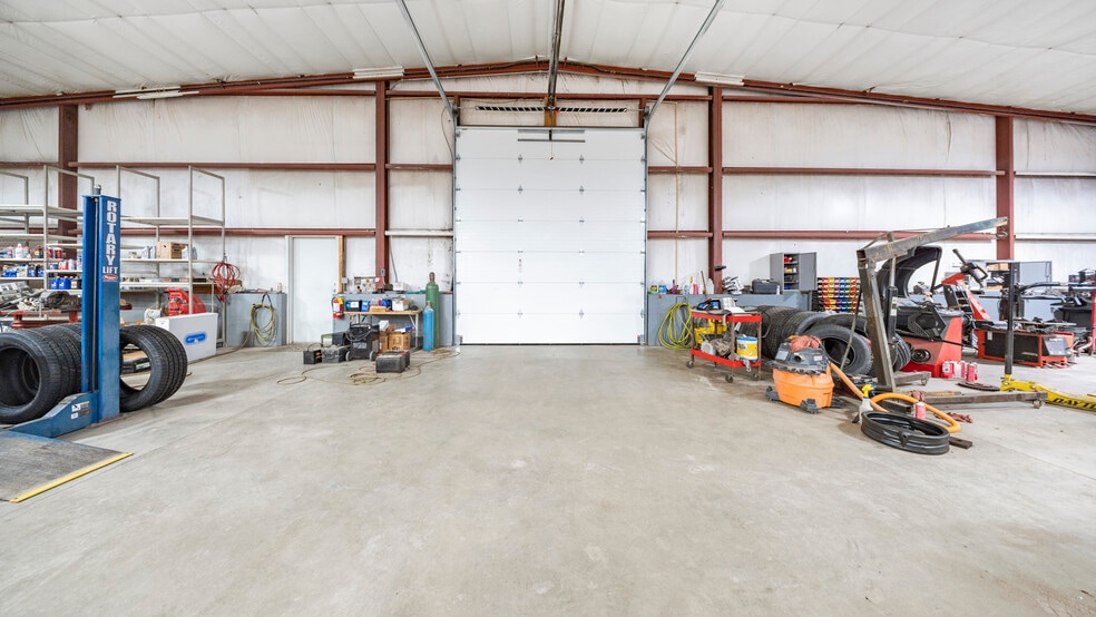 More Photos Of 4630 Crisfield Hwy, Crisfield Warehouse For Sale