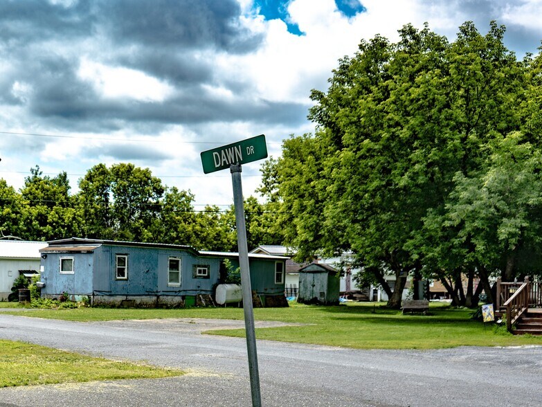 More Photos Of 50 Davis St, Presque Isle Manufactured Housing Mobile Home Park For Sale
