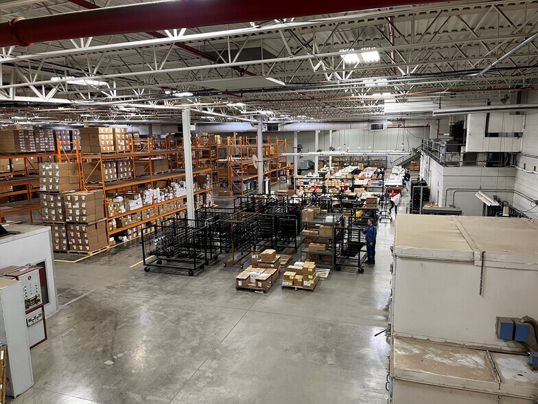 More Photos Of 2973 Dormax St SW, Grandville Manufacturing For Sale