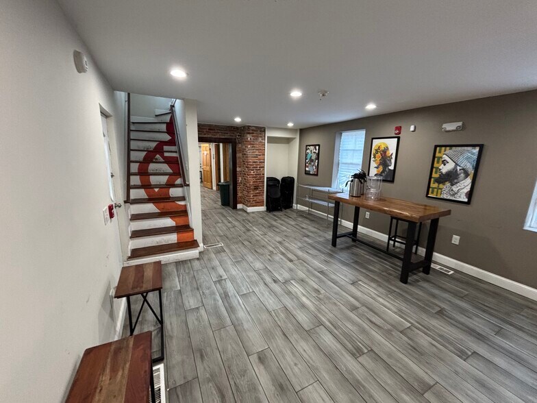 More Photos Of 65 N Broad St, Woodbury Office Residential For Sale