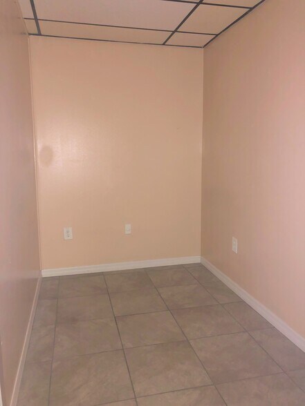 More Photos Of 102 Columbia Dr, Cape Canaveral Office Residential For Sale
