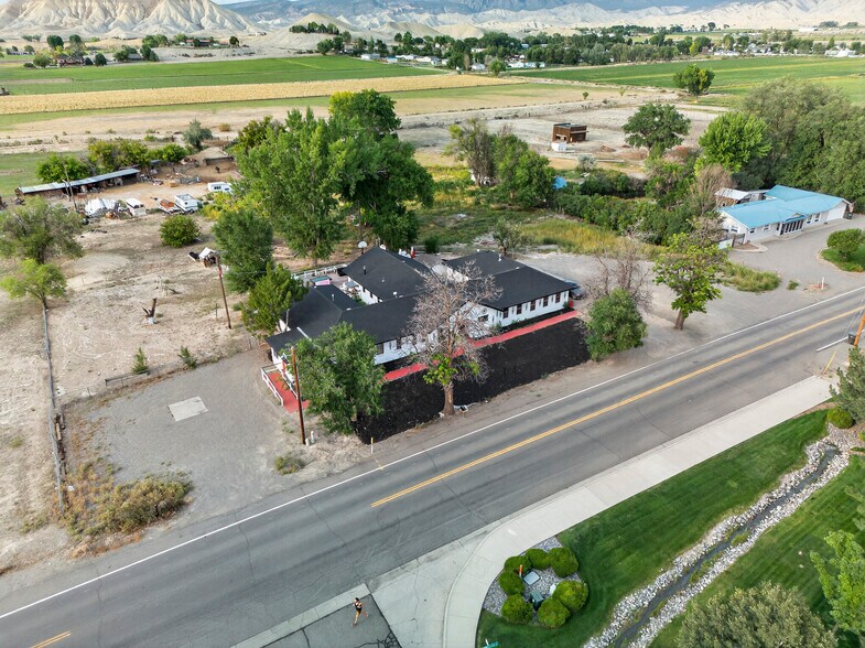 More Photos Of 2091 Locust Rd, Montrose Apartments For Sale