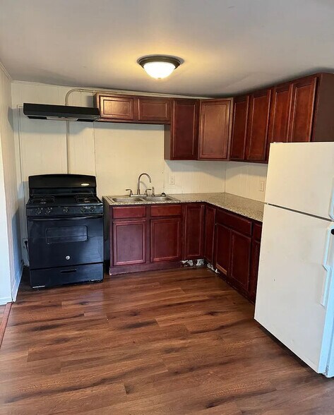 More Photos Of 223-227 E Dominick St, Rome Storefront Retail Residential For Sale