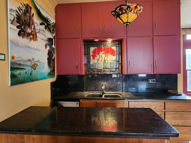 More Photos Of 99 E 2nd St, Coquille Specialty For Sale