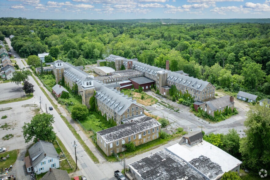 Primary Photo Of 51 S Walnut St, Wauregan Manufacturing For Lease