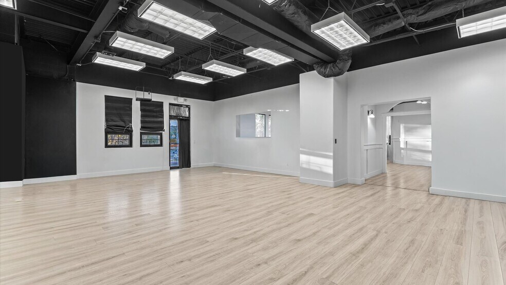 More Photos Of 450 West Ave, Rifle Office For Sale