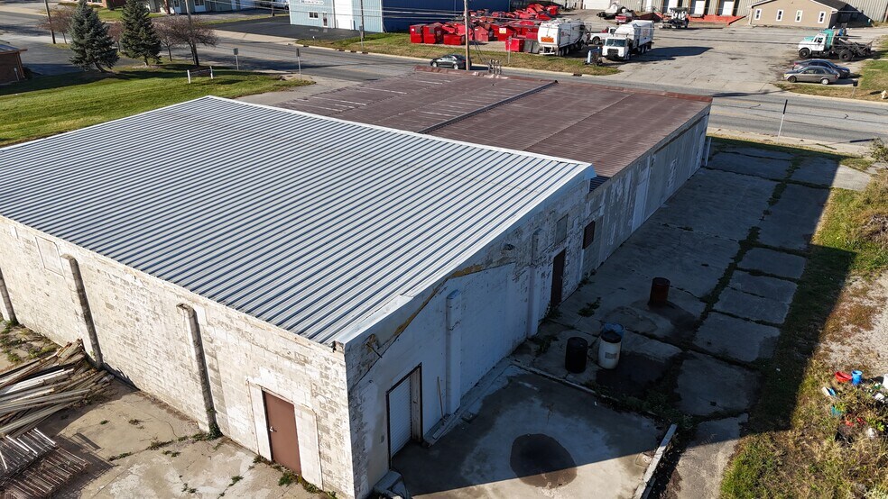 More Photos Of , Lafayette Industrial For Sale