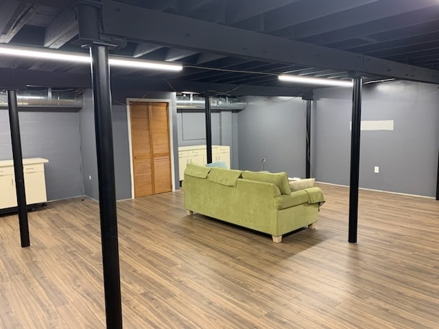 More Photos Of 1972 15th Ave N, Saint Petersburg Service For Lease