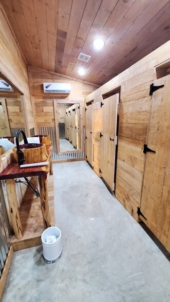 More Photos Of 9611 Gaines Rd, Sugar Land Land For Sale