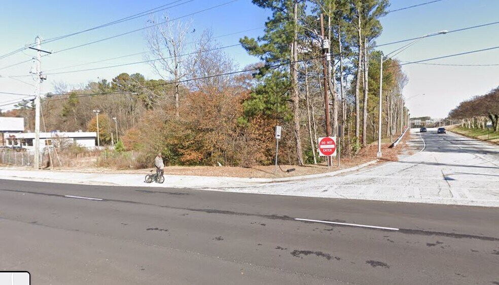 More Photos Of 2546 Metropolitan Pky SW, Atlanta Land For Sale