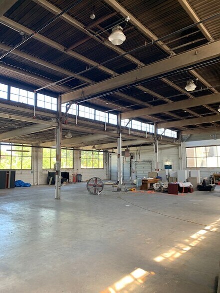 More Photos Of 1361 E 55th St, Cleveland Manufacturing For Sale