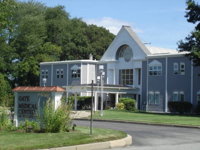 More Photos Of 215 Toll Gate Rd, Warwick Medical For Lease