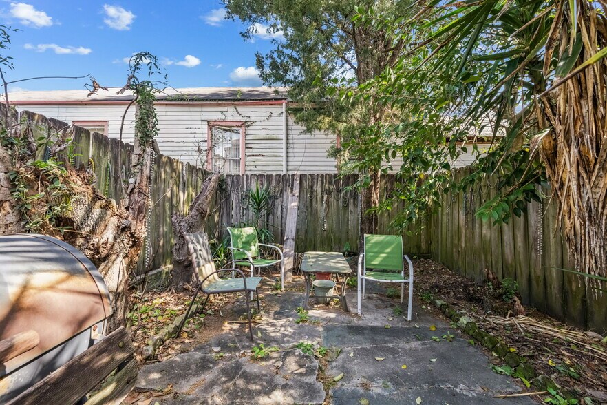 More Photos Of 906 Verret St, New Orleans Multifamily For Sale