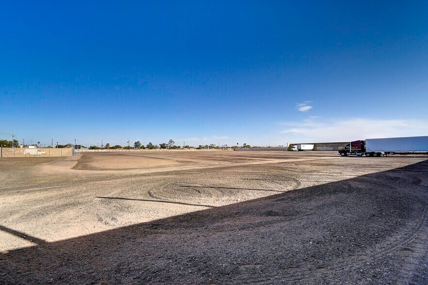 More Photos Of 325 S 31st Ave, Phoenix Land For Lease