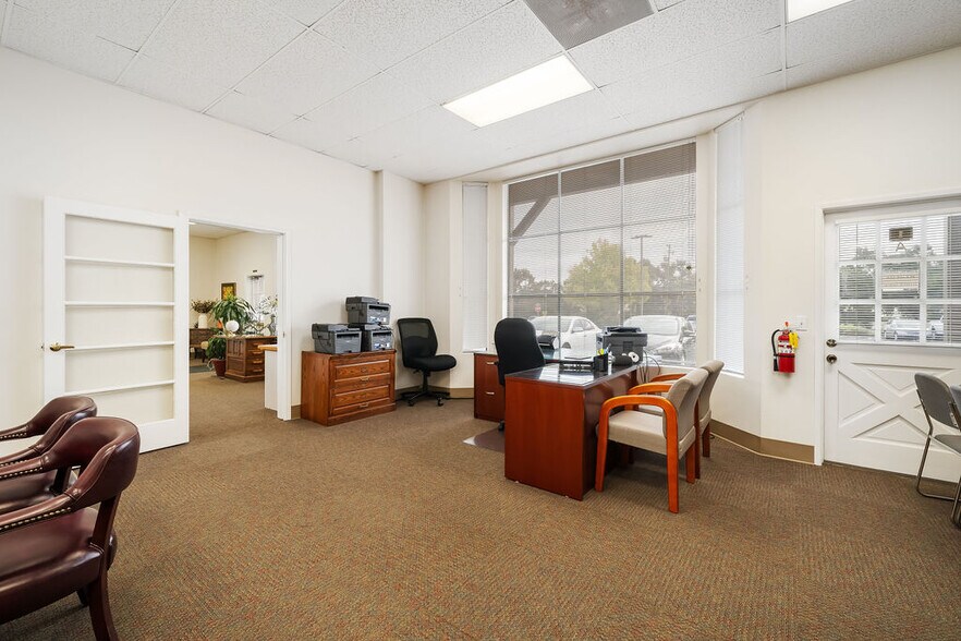 More Photos Of 935 Riverside Ave, Paso Robles Medical For Sale