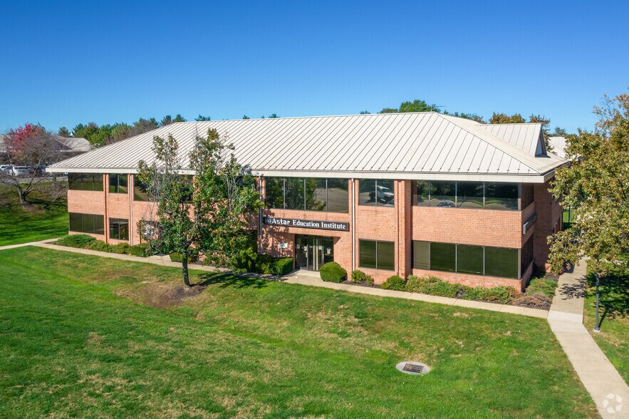 More Photos Of 7848-7998 Donegan Dr, Manassas Office For Lease