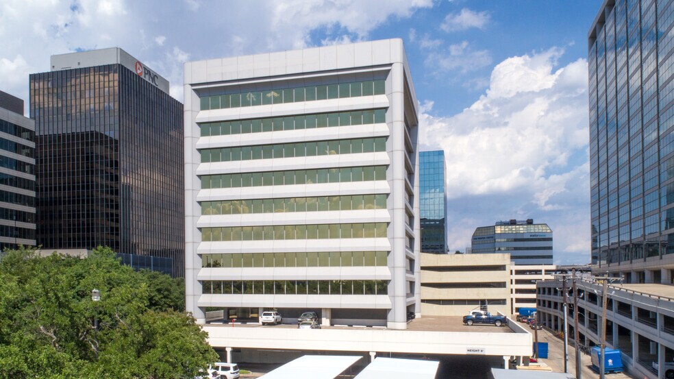 More Photos Of 5944 Luther Ln, Dallas Office For Lease