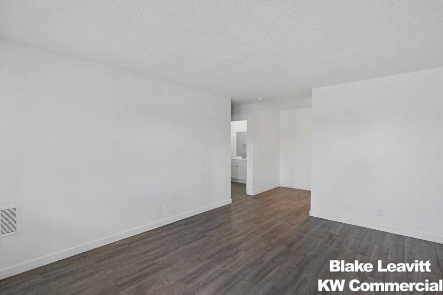 More Photos Of 4330 Las Vegas Blvd N, Las Vegas Apartments For Sale