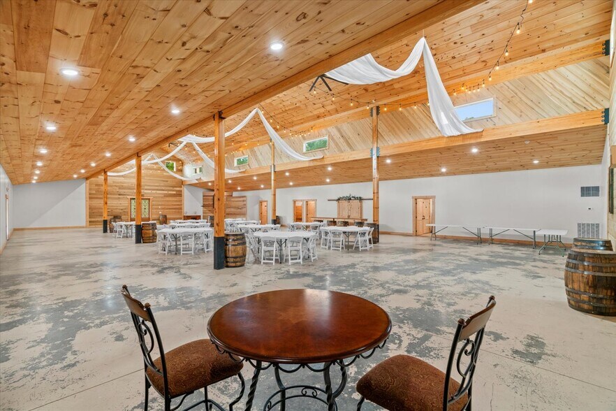 More Photos Of 2948 Holly Creek Cool Sprgs Rd, Chatsworth Specialty For Sale