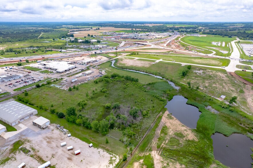 More Photos Of South Harvey, Norman Land For Sale