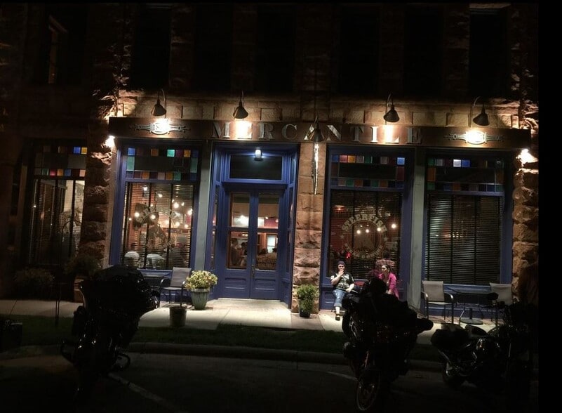 More Photos Of 701 N 5th St, Spearfish Restaurant For Sale