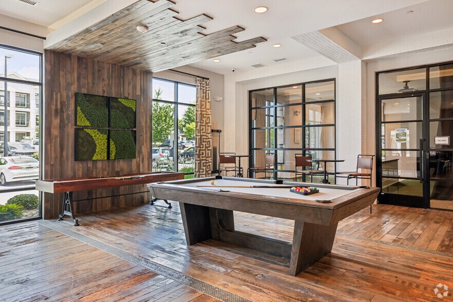 More Photos Of 7420 N Rea Park Ln, Charlotte Apartments For Lease