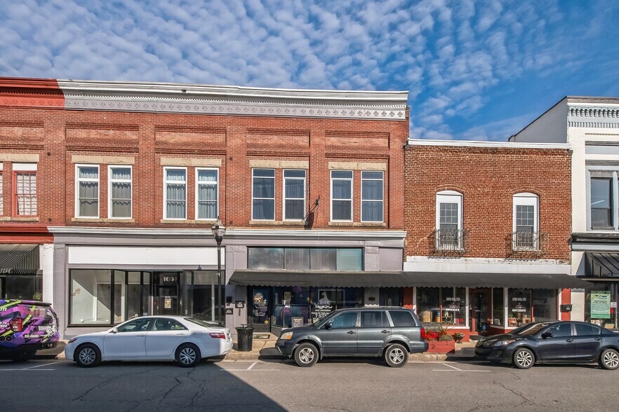 Primary Photo Of 107 N Raiford St, Selma Storefront Retail Residential For Sale