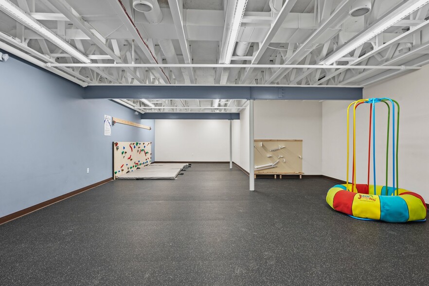 More Photos Of 7610 Mineral Point Rd, Madison Daycare Center For Lease