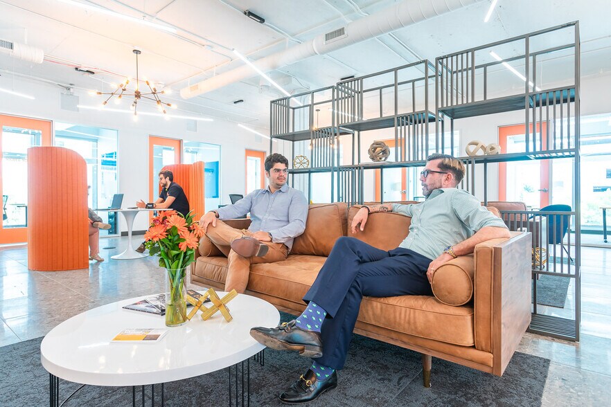 More Photos Of 2125 Biscayne Blvd, Miami Coworking Space