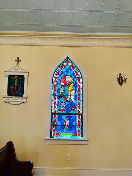 More Photos Of 20 St Clair St, Middleport Religious Facility For Sale