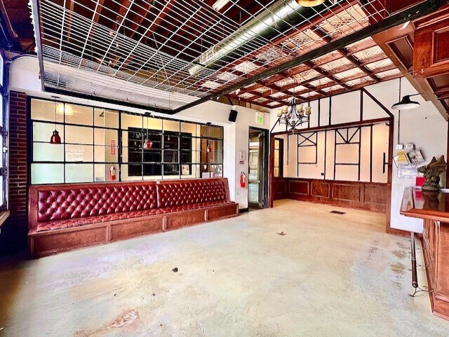 More Photos Of 4526 Tennyson St, Denver Freestanding For Lease